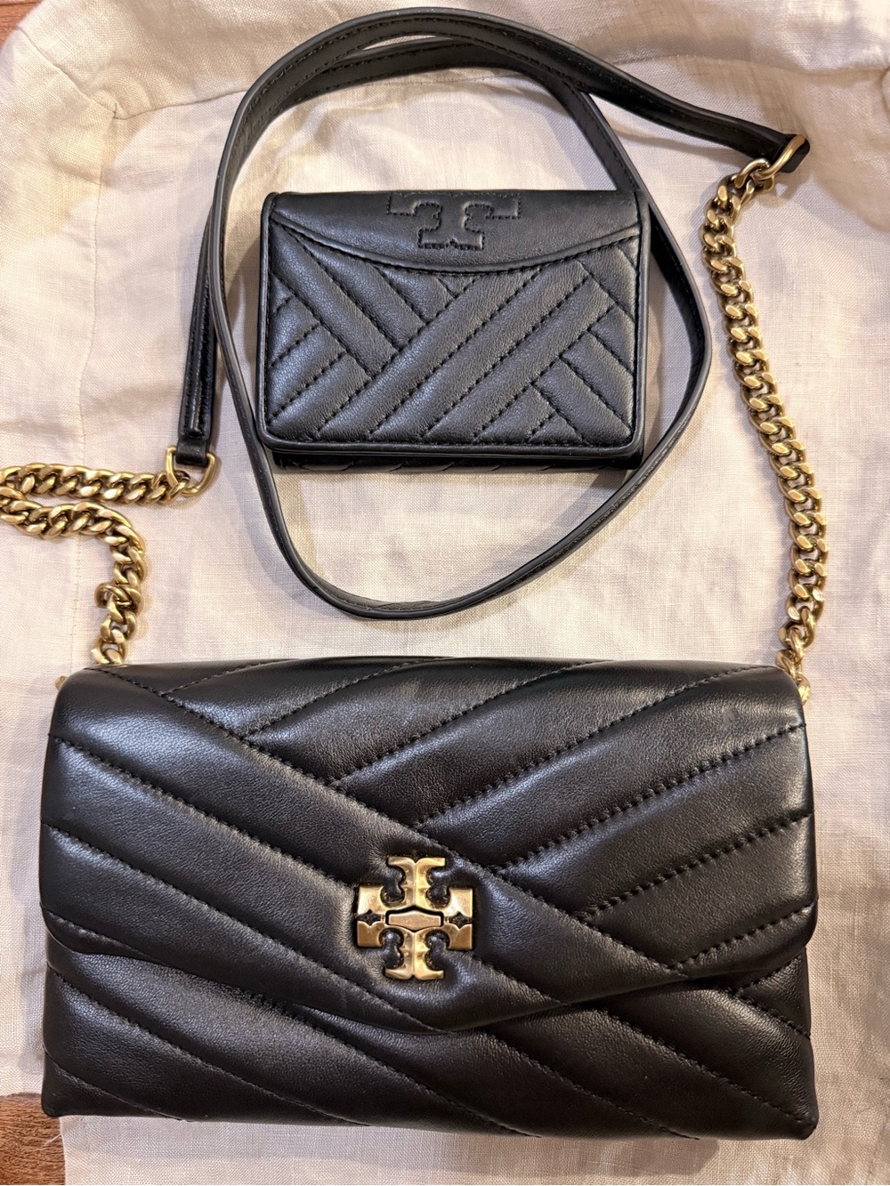 TORY BURCH Kira Chevron Quilted Leather Wallet on a Chain Black WITH wallet